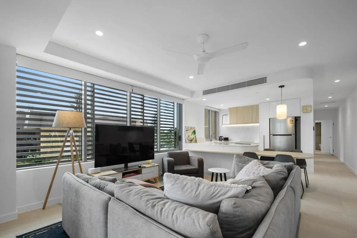 Apartment Bilinga Beachfront Luxury At Lana Gold Coast